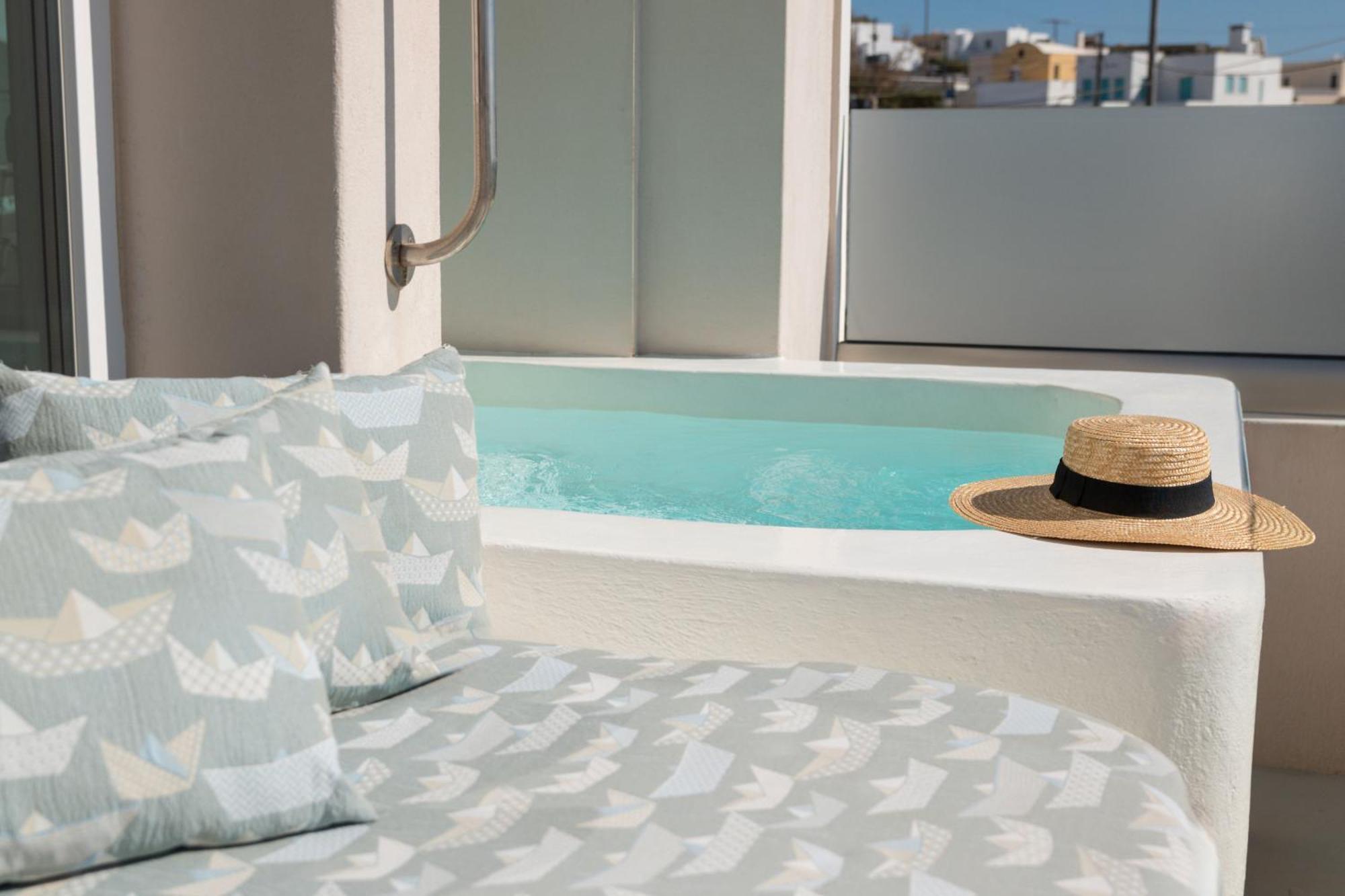 Cinnamon Villa With Private Hot Tub Pýrgos 外观 照片